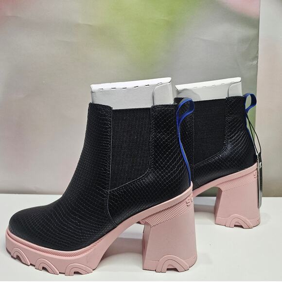 Sorel Women's Brex Heel Chelsea Waterproof Boots Size 7 Black, Vintage Pink NWT - Picture 1 of 8
